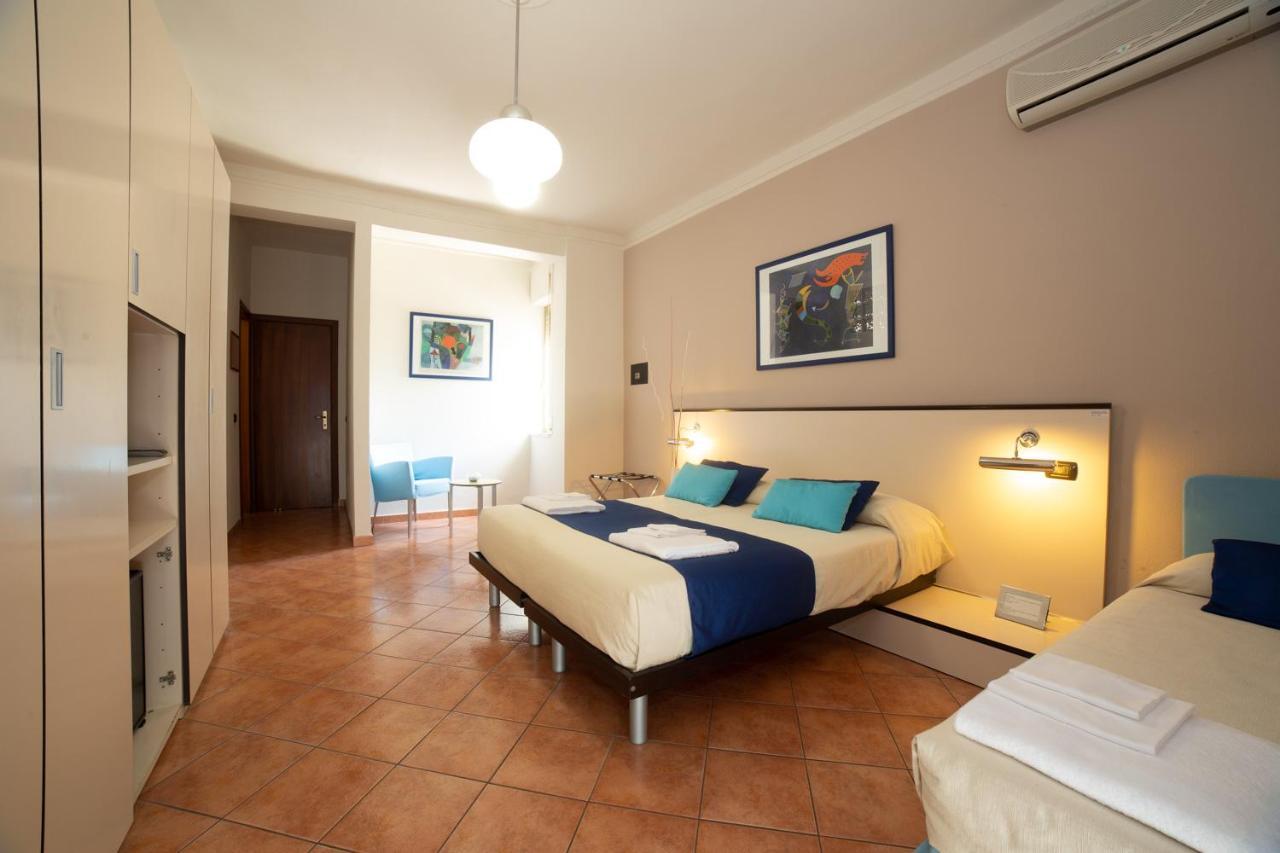 Hotel Mediterraneo Сапри Экстерьер фото